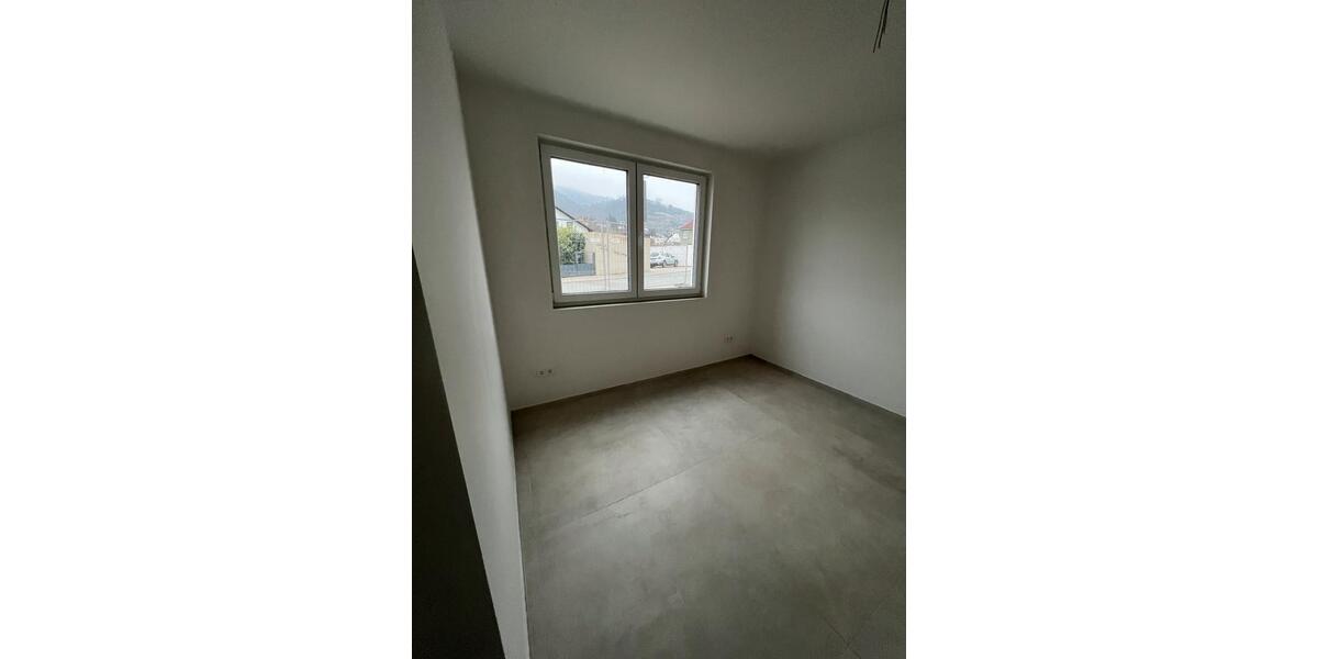 Erdgeschoßwohnung Zwingenberg - 2 Zimmer, 75 m&sup2;, 1.000&euro; | Angebot:24622707