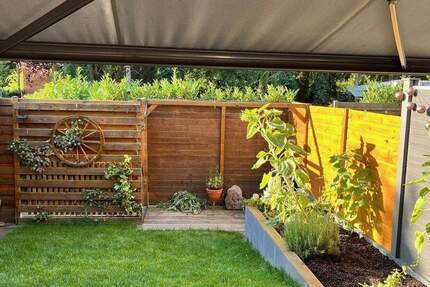 R E S E R V I E R T: Stillvolle 2-Zimmer-Erdgeschosswohnung mit Südterrasse und eigenem Garten 2 zimmer