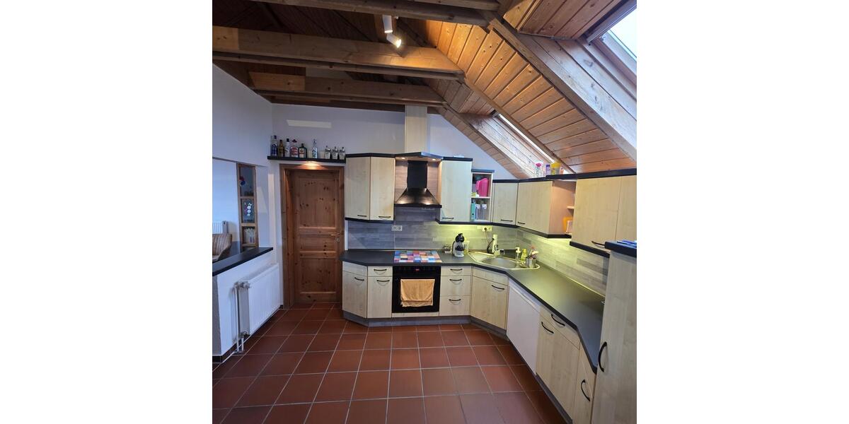 Etagenwohnung Hinte - 4 Zimmer, 140 m&sup2;, 980&euro; | Angebot:24895677