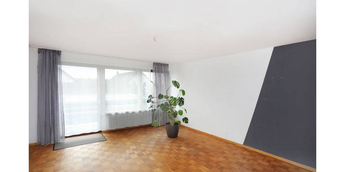 Etagenwohnung Altdorf - 4 Zimmer, 103 m&sup2;, 1.100&euro; | Angebot:26826791