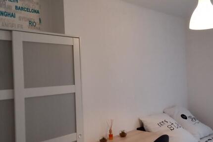 Gemütliches kleines Privates Zimmer in Wohngemeinschaft. 1 zimmer