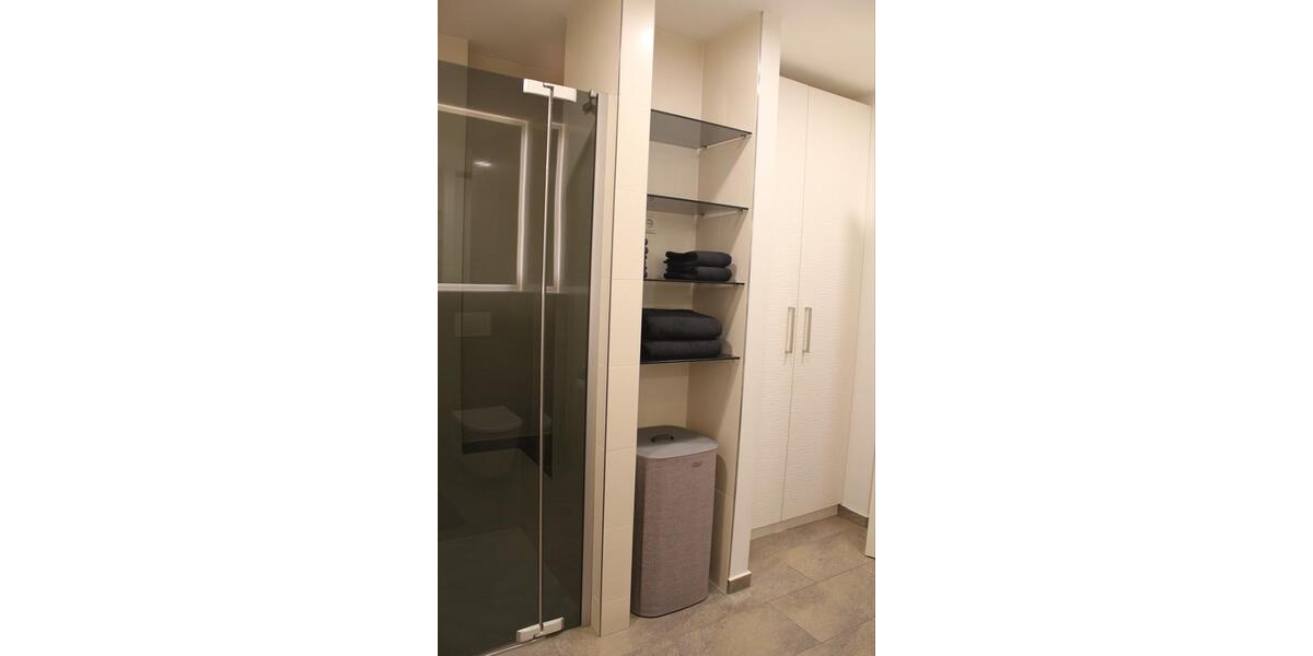 Einfamilienhaus München Am Riesenfeld - 2.5 Zimmer, 75 m&sup2;, 2.350&euro; | Angebot:26018713