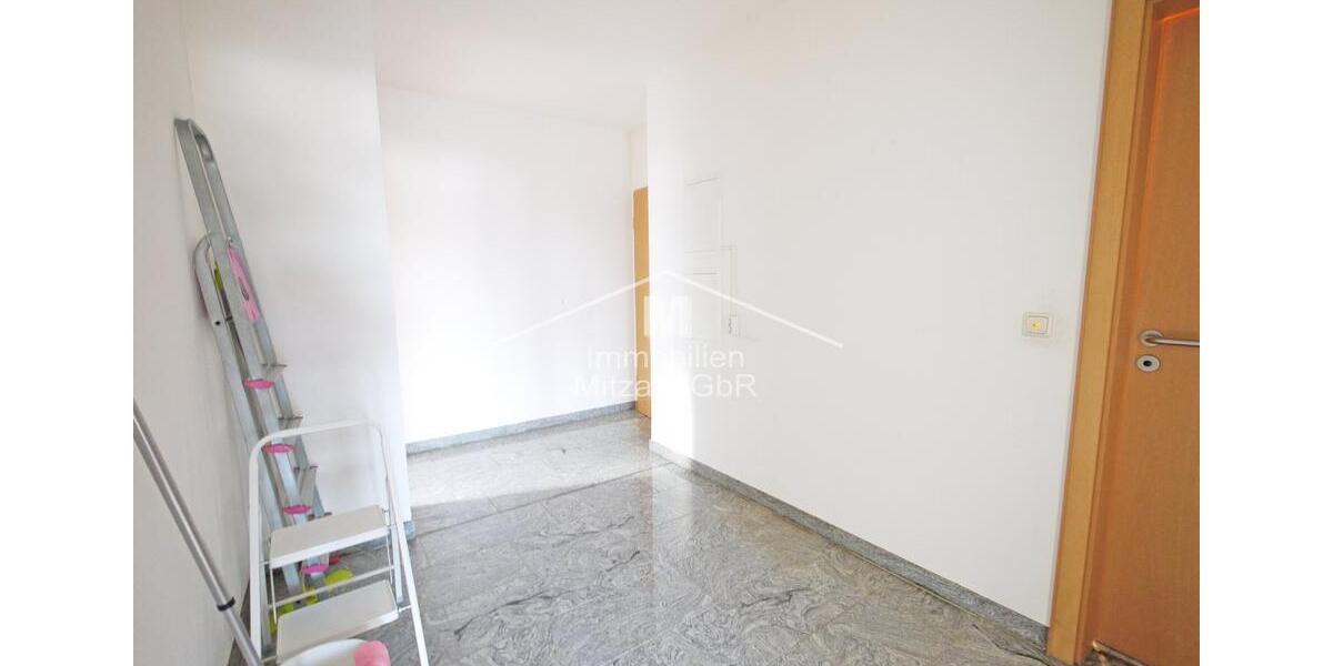 Kompakte 3-Zimmer-Ergeschoss-Whg. mit EBK und Garage in ruhiger Lage von Töging (Ref. 0001440) 3 zimmer