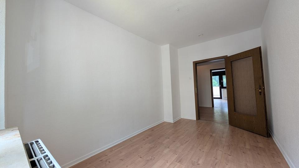 Etagenwohnung Gelsenkirchen Gelsenkirchen-Mitte - 3 Zimmer, 75 m&sup2;, 600&euro; | Angebot:25978472