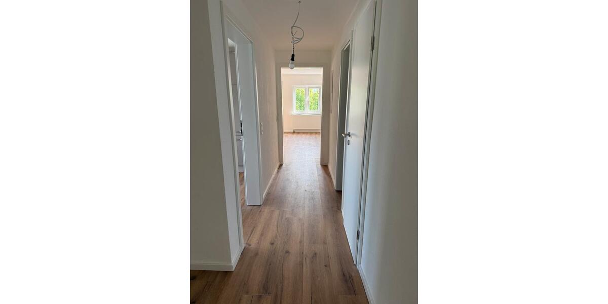 Etagenwohnung Schmallenberg - 2 Zimmer, 75 m&sup2;, 615&euro; | Angebot:26656991