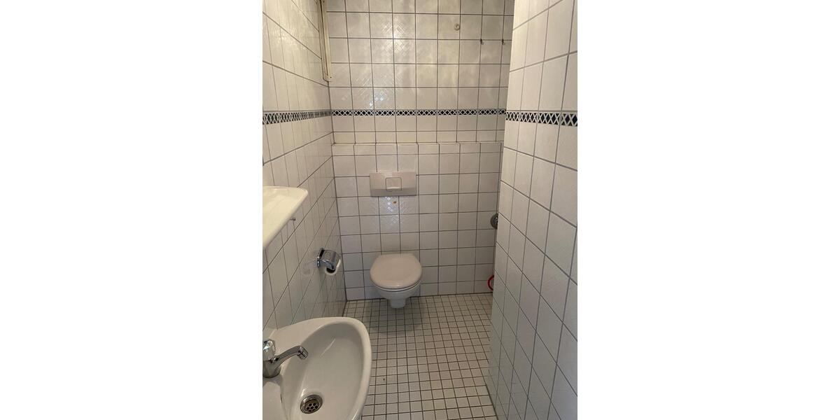 Einfamilienhaus Rosenheim Innenstadt - 3 Zimmer, 70 m&sup2;, 1.250&euro; | Angebot:25841105