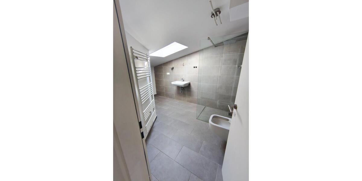 Terrassenwohnung Traunstein - 3 Zimmer, 77 m&sup2;, 1.050&euro; | Angebot:26697936