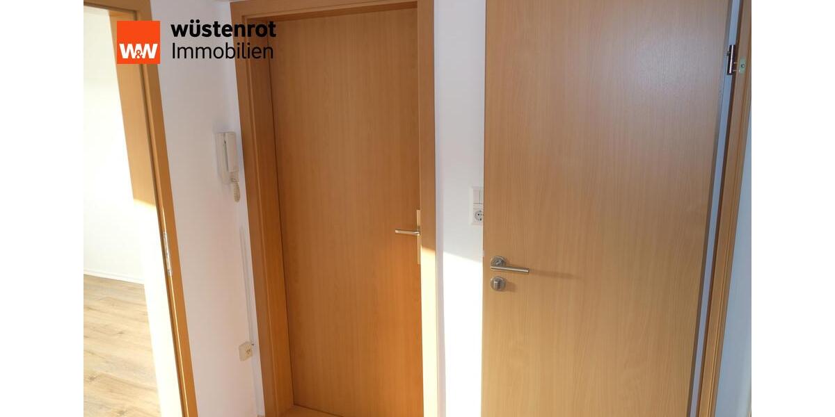 Maisonettenwohnung Flöha - 5 Zimmer, 125 m&sup2;, 1.000&euro; | Angebot:26618984