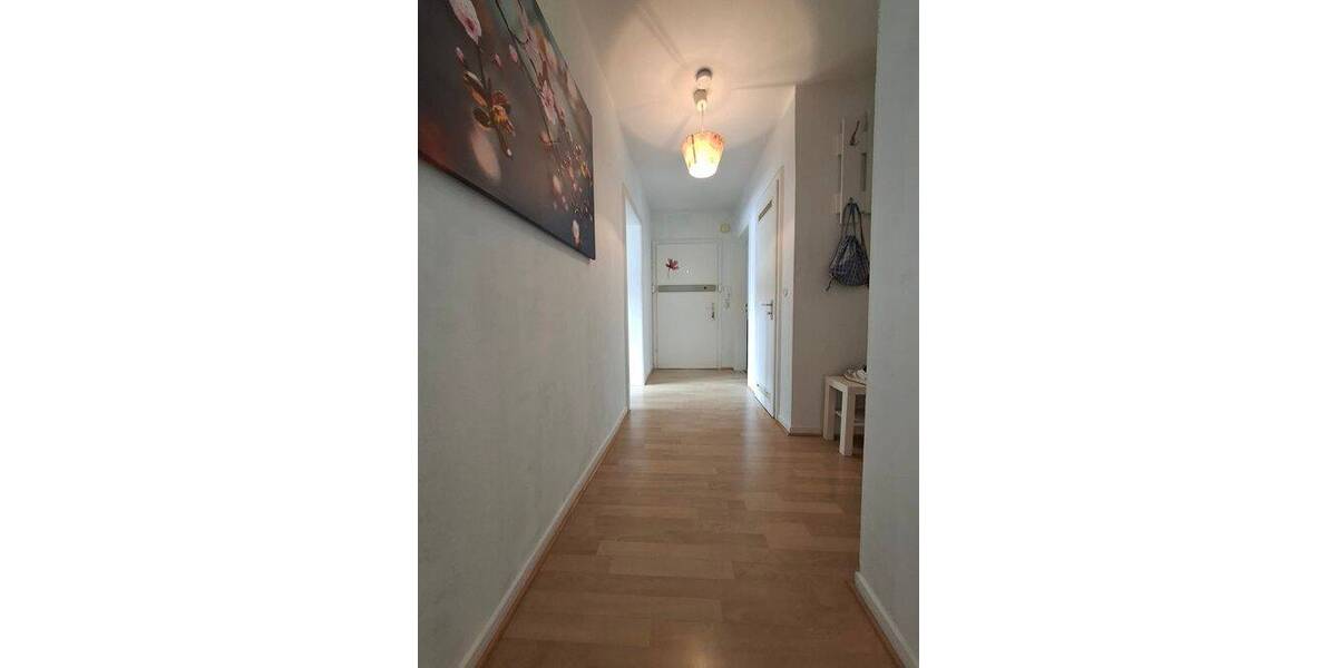 Etagenwohnung Bonn Zentrum - 3 Zimmer, 71 m&sup2;, 650&euro; | Angebot:26220538