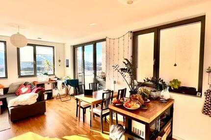 Wohnung zur Nachmiete bei Übernahme der Möbel 3 zimmer