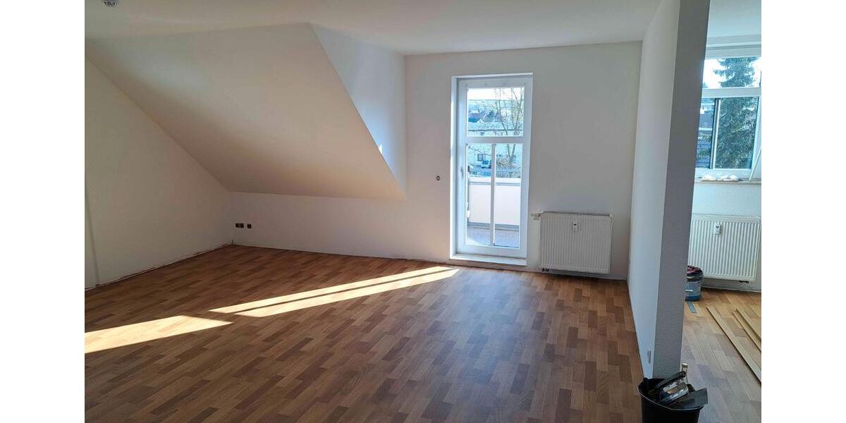 Dachgeschoßwohnung Dippoldiswalde - 4 Zimmer, 113 m&sup2;, 1.070&euro; | Angebot:26283423