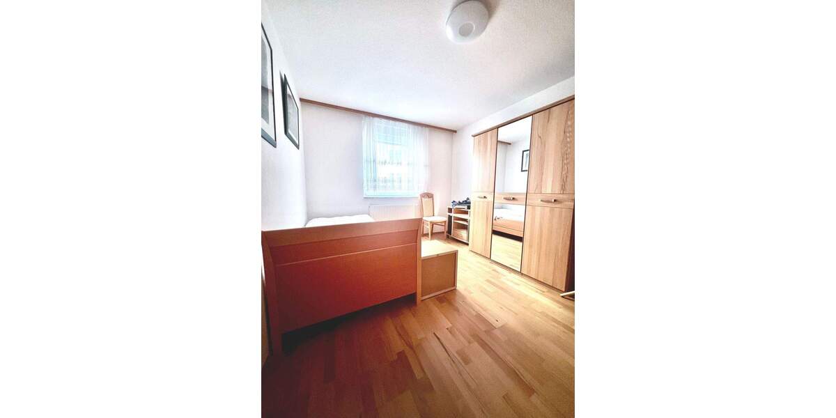 Etagenwohnung Mannheim Lindenhof - 3 Zimmer, 81 m&sup2;, 1.200&euro; | Angebot:25705001