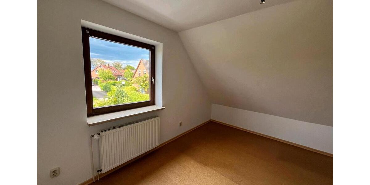 Dachgeschoßwohnung Ascheberg (Holstein) - 3 Zimmer, 60 m&sup2;, 600&euro; | Angebot:26648372