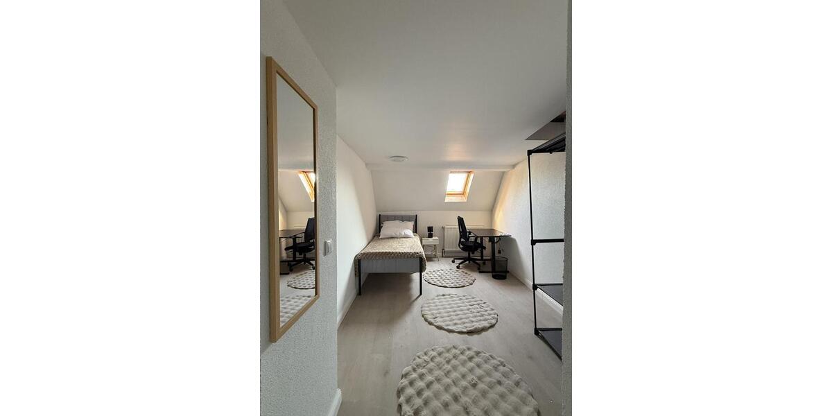 Wohnen auf Zeit Apolda - 1 Zimmer, 103 m&sup2;, 295&euro; | Angebot:25719031