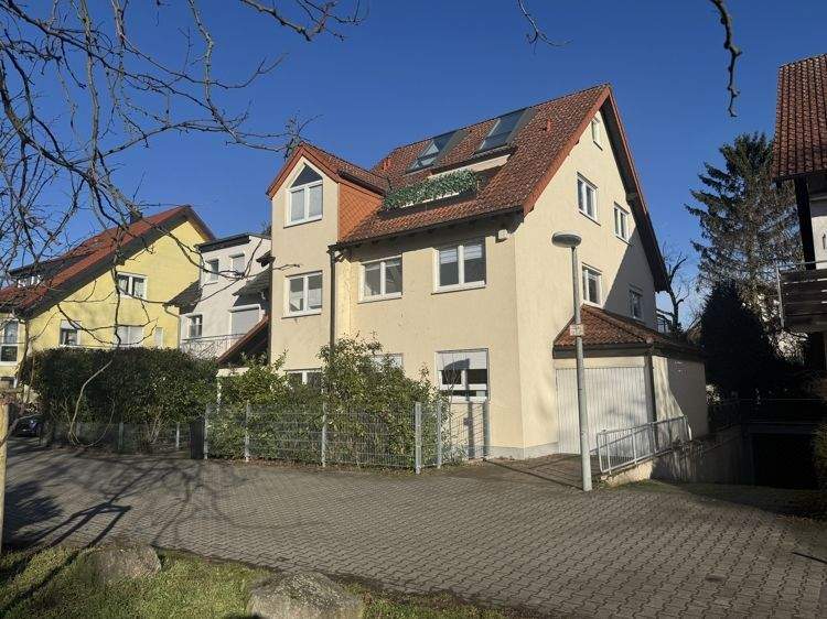 Etagenwohnung Mannheim Neckarau - 3 Zimmer, 84 m&sup2;, 1.200&euro; | Angebot:24789619