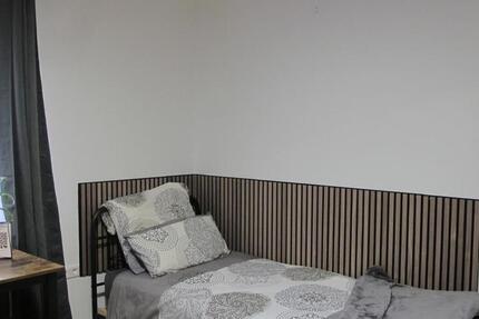 Möbliertes Zimmer in WG zimmer
