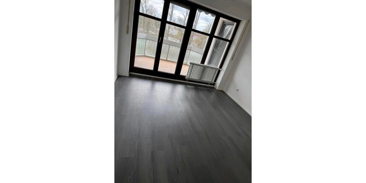 Etagenwohnung Altötting - 3 Zimmer, 95 m&sup2;, 990&euro; | Angebot:25986598