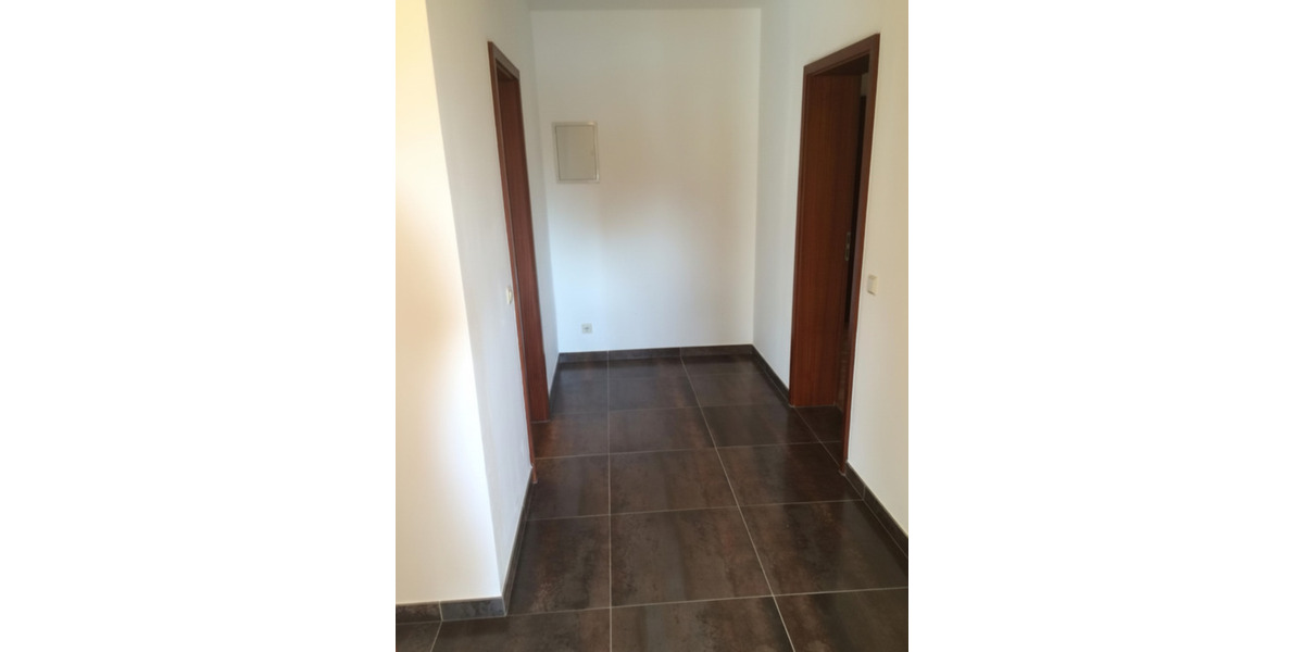 Erdgeschoßwohnung Kleinblittersdorf - 3.5 Zimmer, 90 m&sup2;, 800&euro; | Angebot:24468875