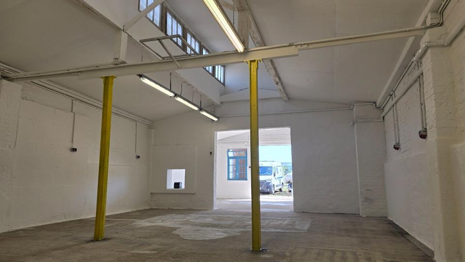 Gewerbeobjekt Falkensee - 1.844&euro; | Angebot:25414704