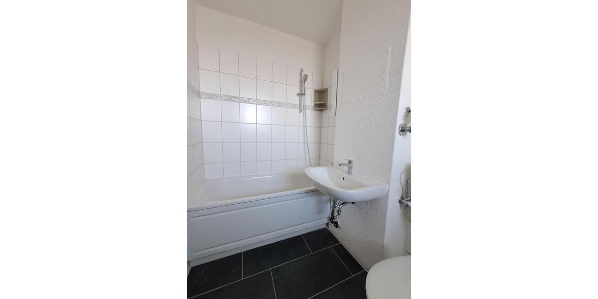 Etagenwohnung Braunschweig Lehndorf-Watenbüttel - 3 Zimmer, 76 m&sup2;, 739&euro; | Angebot:26056856