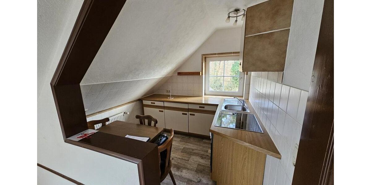 Schnuckelige Dachgeschosswohnung in ruhiger Wohnlage - Luftkurort Bad Bederkesa 1 zimmer