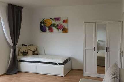 Wohnung zum Mieten in Kirchseeon 820 € 33 m²