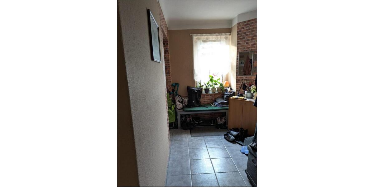 Dachgeschoßwohnung Radebeul - 3 Zimmer, 102 m&sup2;, 950&euro; | Angebot:25981275