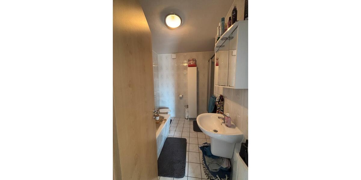 Etagenwohnung Würselen - 3 Zimmer, 77 m&sup2;, 1.010&euro; | Angebot:26227548