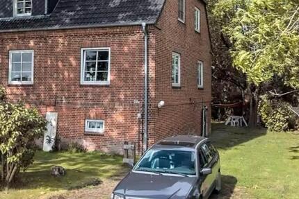 Haus Neukirchen - 5 Zimmer, 120 m&sup2;, 850&euro; | Angebot:24611714