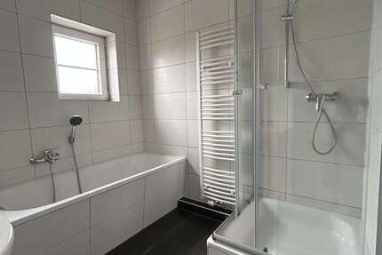 Wohnung Glauchau - 4 Zimmer, 97 m&sup2;, 730&euro; | Angebot:27002961