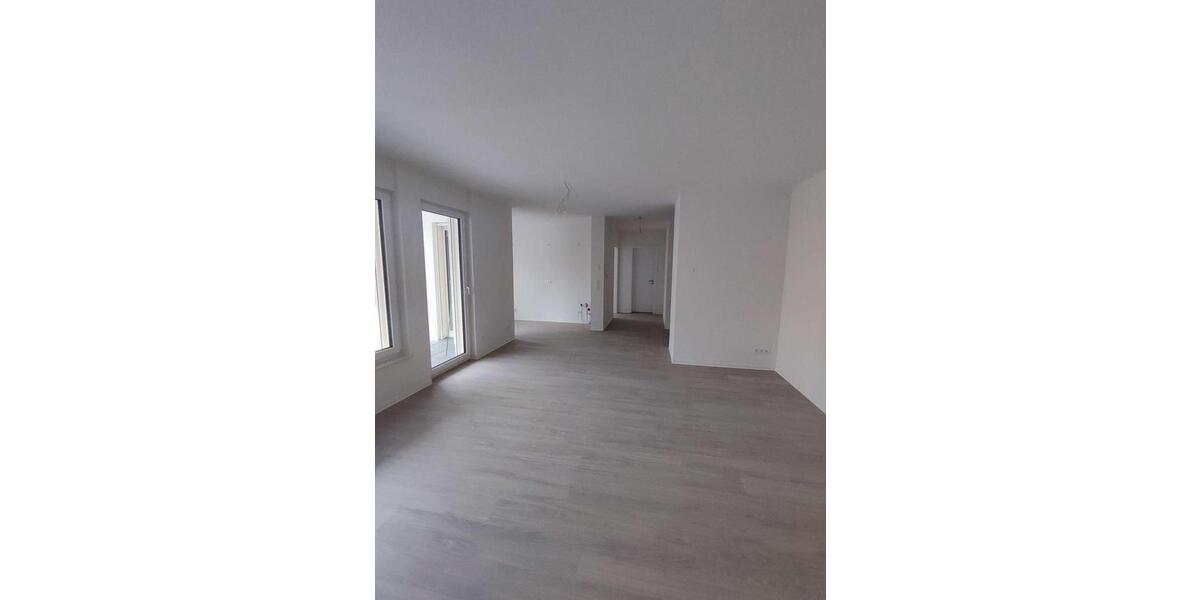 Terrassenwohnung Senftenberg - 2 Zimmer, 77 m&sup2;, 920&euro; | Angebot:24258259