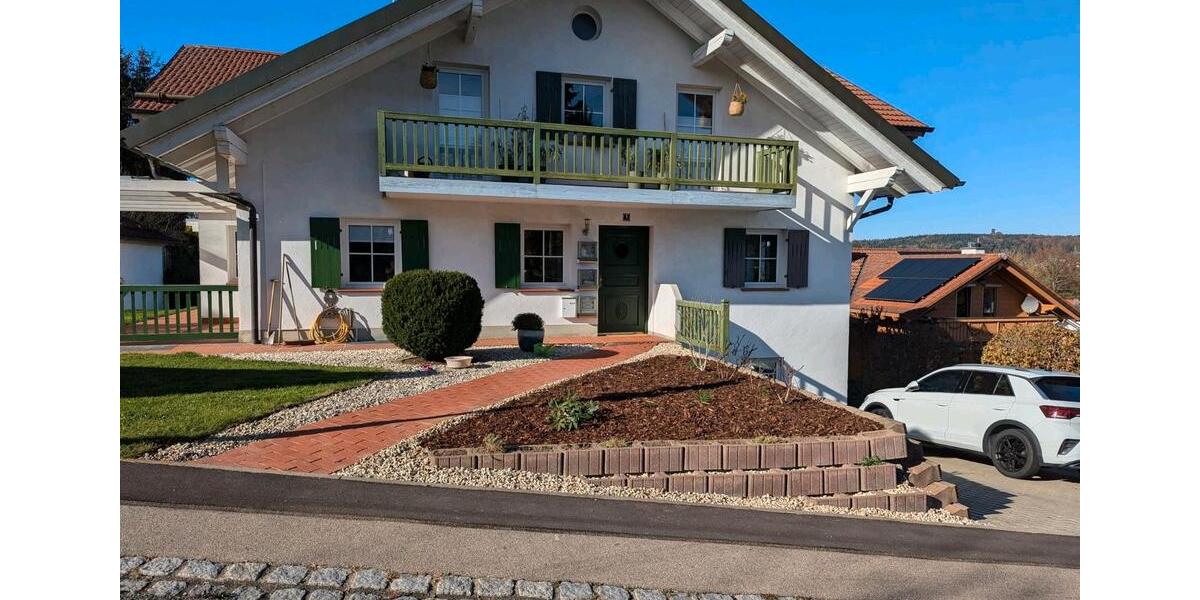 Erdgeschoßwohnung Memmingen - 4 Zimmer, 160 m&sup2;, 1.400&euro; | Angebot:26072112