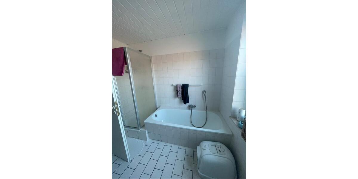 Etagenwohnung Sachsenhagen - 4 Zimmer, 109 m&sup2;, 720&euro; | Angebot:24554442