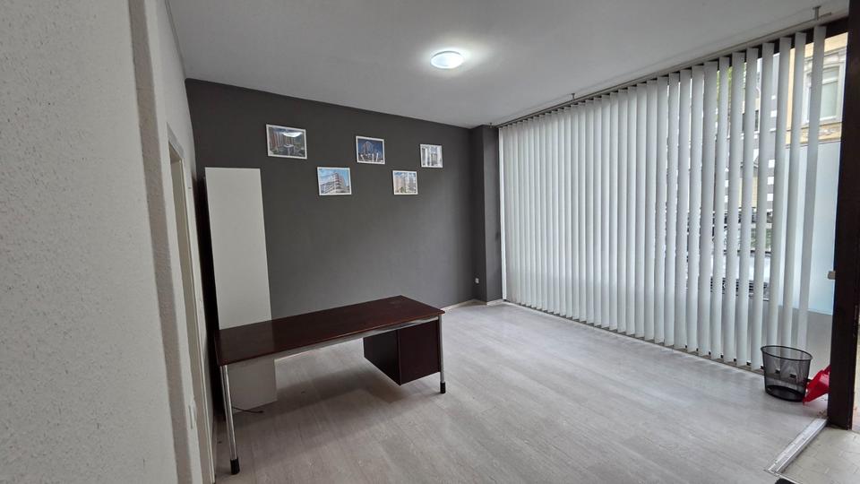Gewerbeobjekt Krefeld - 390&euro; | Angebot:26442020