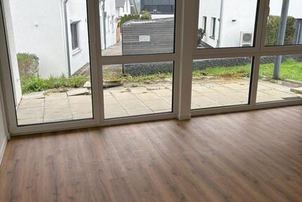 Wohnung Mössingen - 4.5 Zimmer, 150 m&sup2;, 1.800&euro; | Angebot:26200102