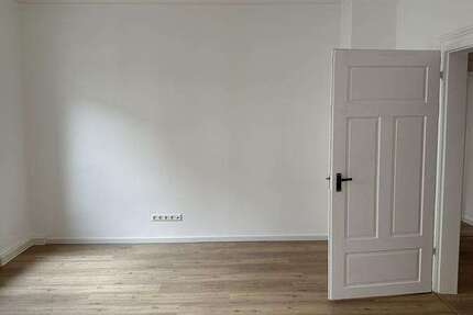 Wohnung Ludwigsburg - 4 Zimmer, 105 m&sup2;, 1.600&euro; | Angebot:25875249