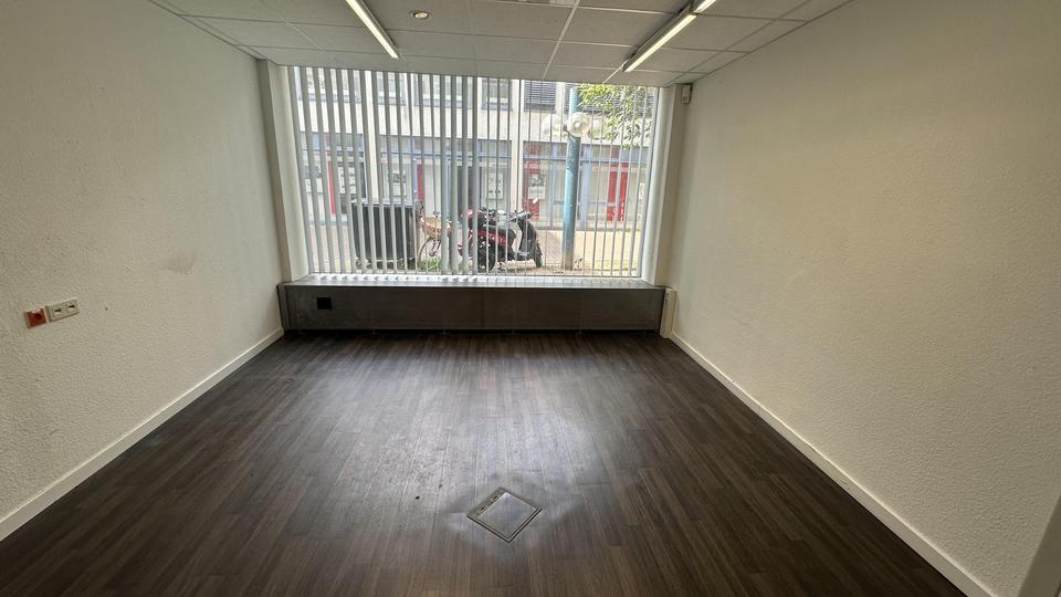*** modernisierte Gewerbefläche in der Innenstadt zu vermieten *** zimmer