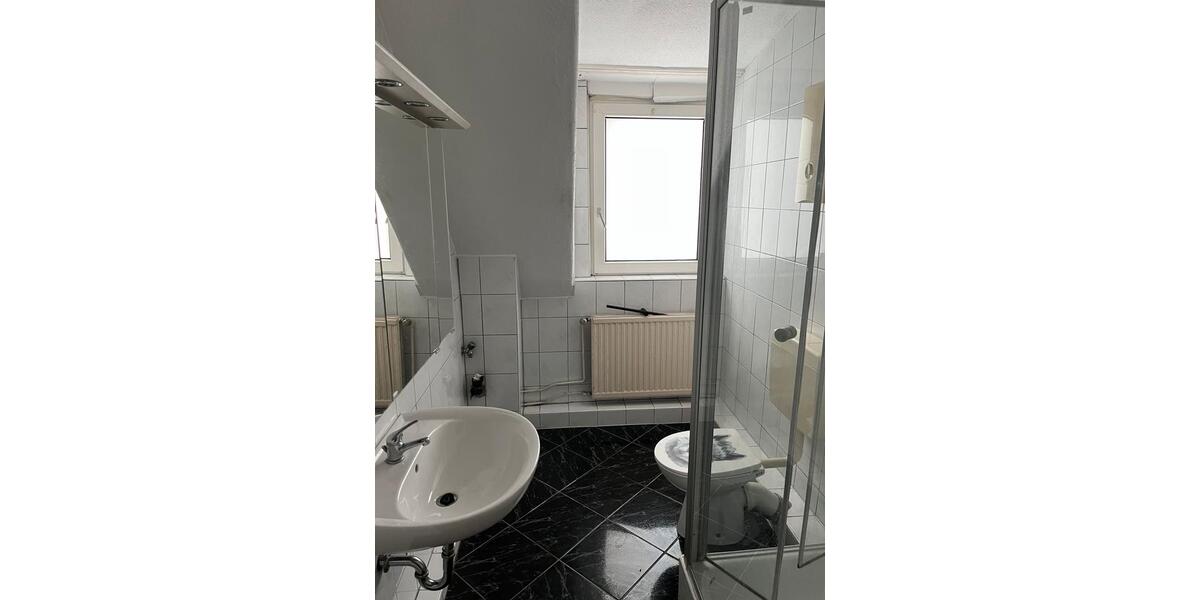 Dachgeschoßwohnung Hövelhof - 3 Zimmer, 100 m&sup2;, 800&euro; | Angebot:25838656