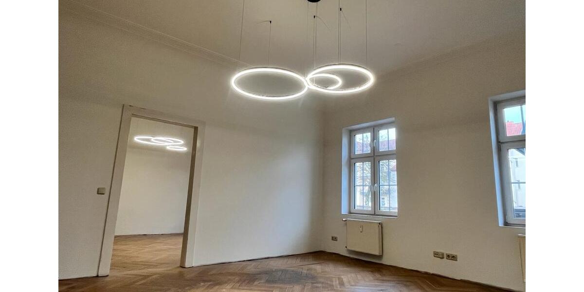 Erdgeschoßwohnung Neunkirchen - 5 Zimmer, 245 m&sup2;, 1.800&euro; | Angebot:24737206