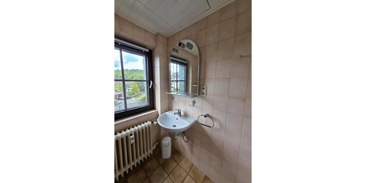 Dachgeschoßwohnung Idar-Oberstein Oberstein - 1 Zimmer, 50 m&sup2;, 550&euro; | Angebot:26521247