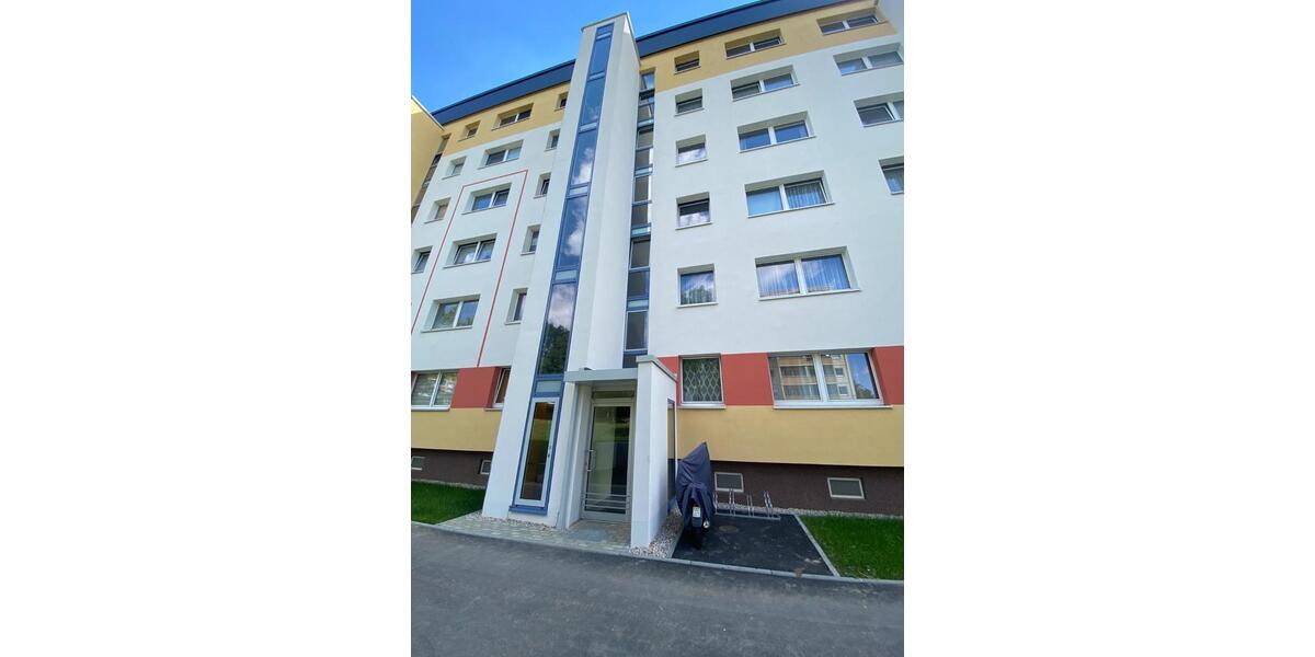 Erdgeschoßwohnung Hohenstein-Ernstthal Ernstthal - 4 Zimmer, 69 m&sup2;, 433&euro; | Angebot:24270014