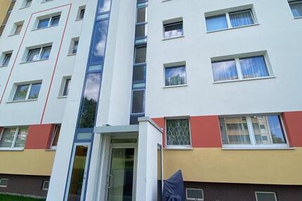 Wohnung Hohenstein-Ernstthal Ernstthal - 4 Zimmer, 69 m&sup2;, 433&euro; | Angebot:24270014