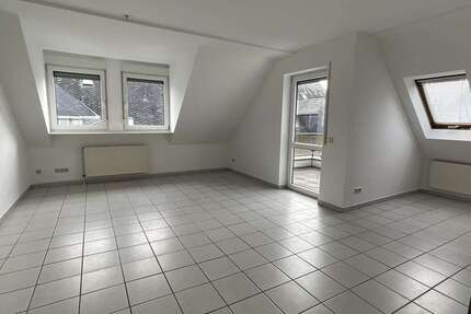 Wohnung Koblenz-Rübenach Rübenach - 4 Zimmer, 103 m&sup2;, 920&euro; | Angebot:24508359