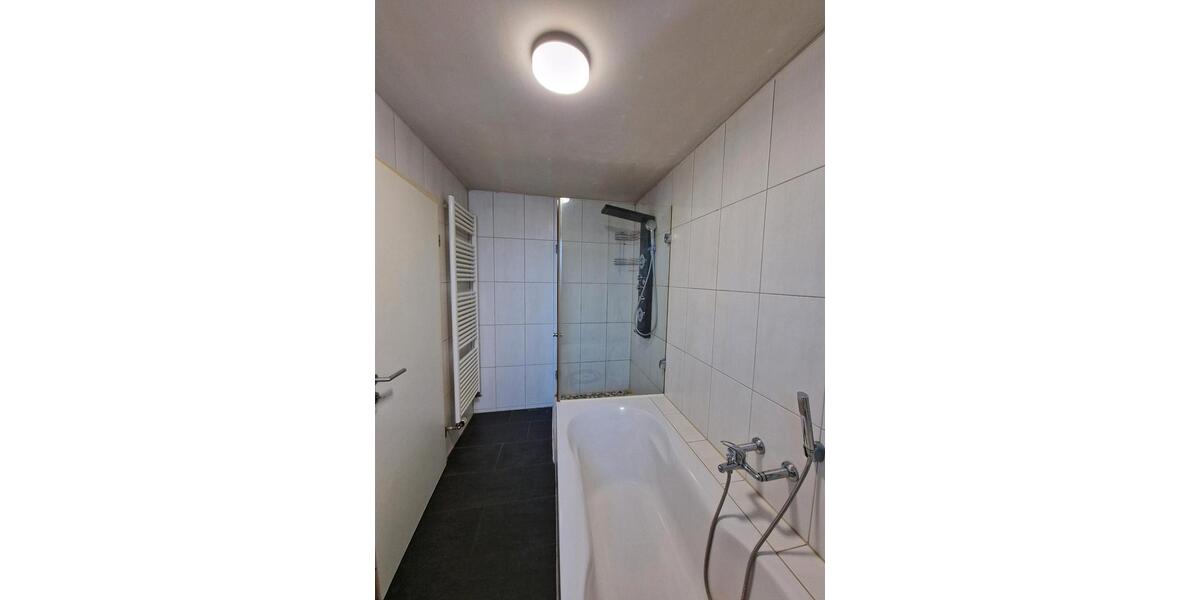 Einfamilienhaus Waibstadt - 3 Zimmer, 120 m&sup2;, 1.100&euro; | Angebot:24357387