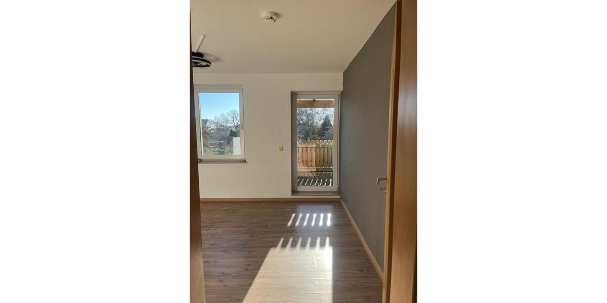 Etagenwohnung Magdeburg Lemsdorf - 3 Zimmer, 72 m&sup2;, 625&euro; | Angebot:25800379