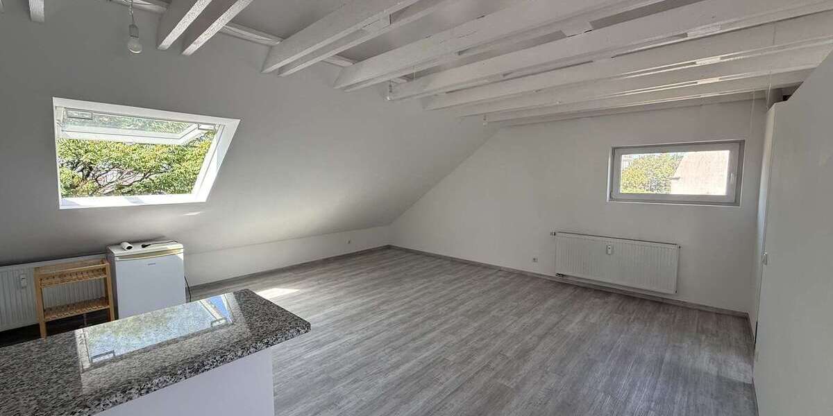 Etagenwohnung Duisburg Ruhrort - 1 Zimmer, 49 m&sup2;, 487&euro; | Angebot:27266154
