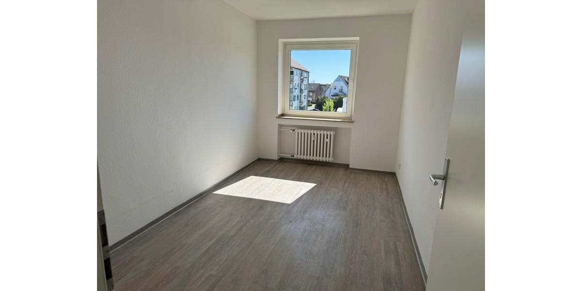 Etagenwohnung Hattingen Niederbonsfeld - 4 Zimmer, 81 m&sup2;, 759&euro; | Angebot:26627551