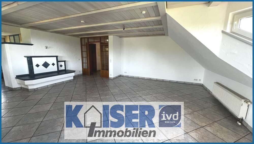 Etagenwohnung Görwihl Burg - 4.5 Zimmer, 125 m&sup2;, 1.025&euro; | Angebot:26750413