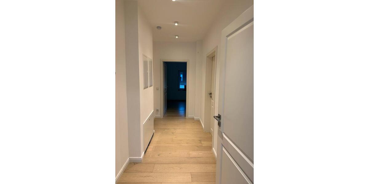 Maisonettenwohnung Lohmar - 3 Zimmer, 132 m&sup2;, 2.250&euro; | Angebot:25080001