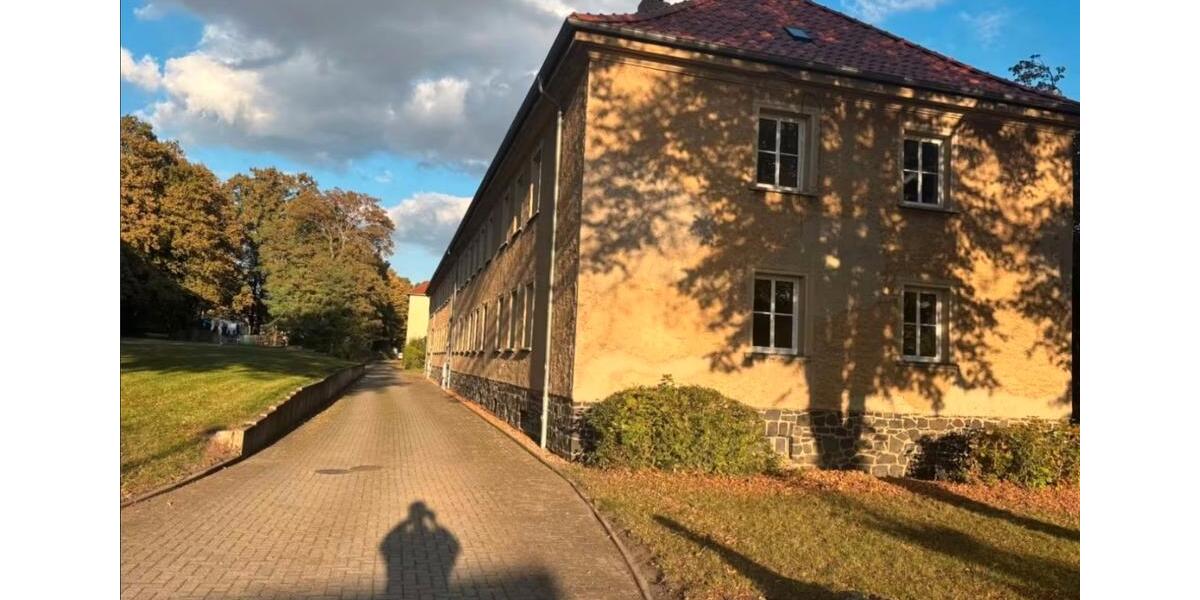 Etagenwohnung Hötensleben - 4 Zimmer, 80 m&sup2;, 200&euro; | Angebot:26579283